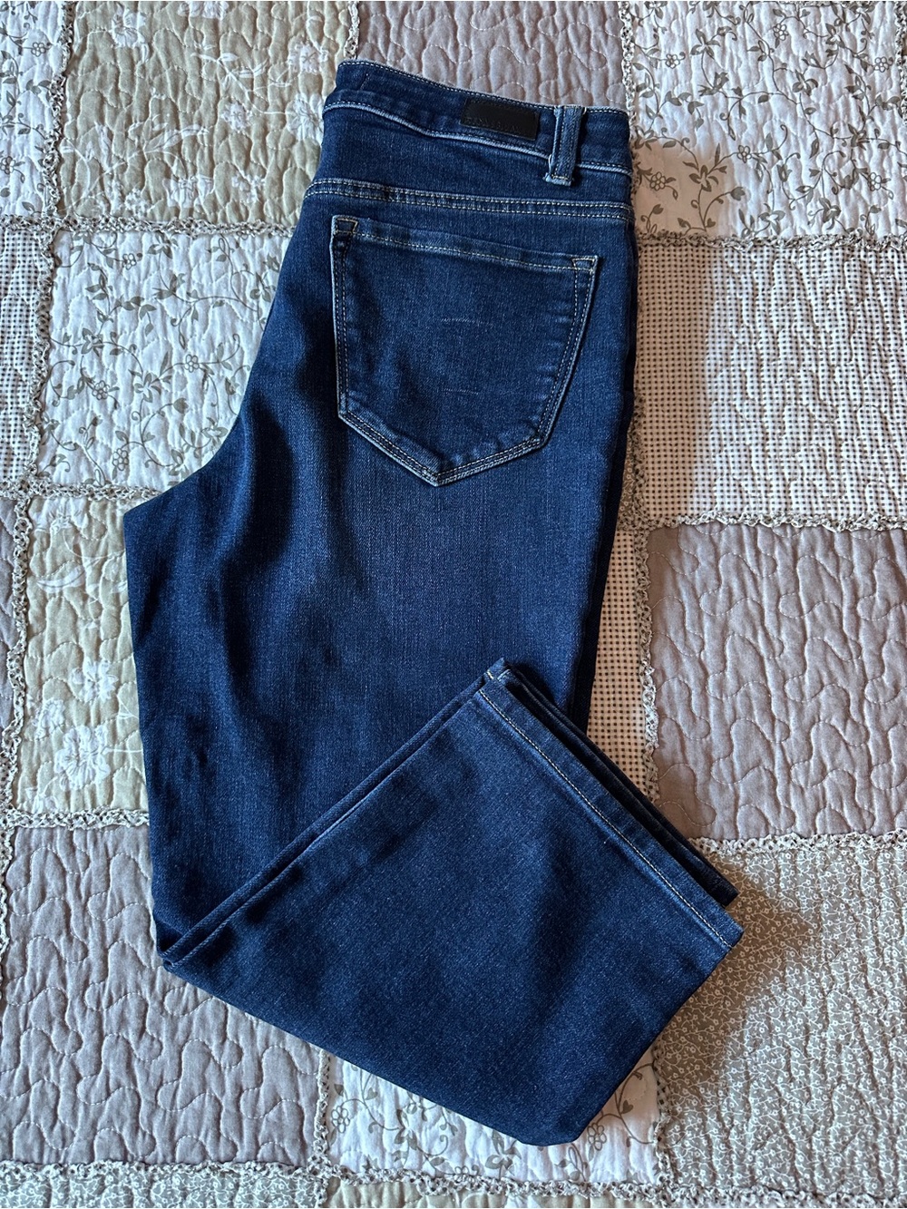 Women’s Denver Hayes Curvy Dark Blue Straight Crop Jeans Size 10